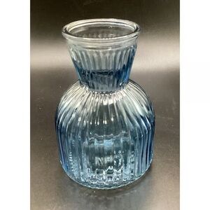 Small Blue Ribbed Glass Flower Vase 4" Tall Floral Decor Nautical Retro Cylinder